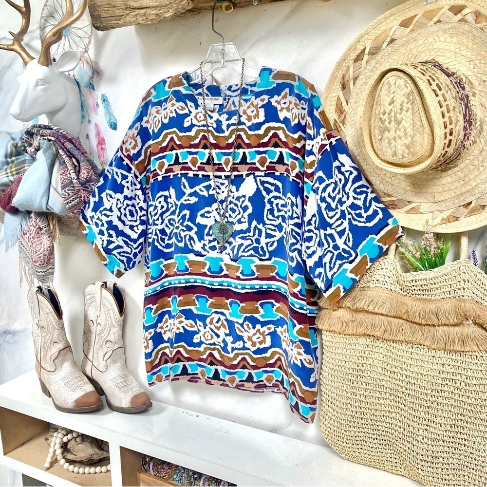 Beautiful SILK vintage ALFRED SUNG boho blouse costal Mediterranean vacay  vibe